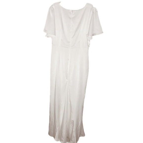 LULU’s Eternal Bond White Satin Flutter Sleeve SpecialOccasion Dress Sz 1X - Picture 5 of 10